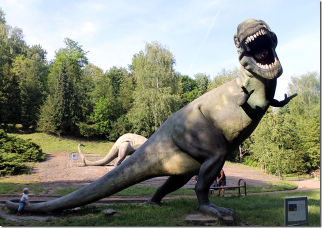 Maluszek wśród gigantów, czyli dziecko w Parku Dinozaurów